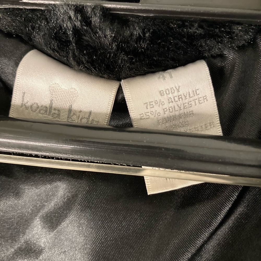 Toddler Size 4T Tops - Picture 12 of 16